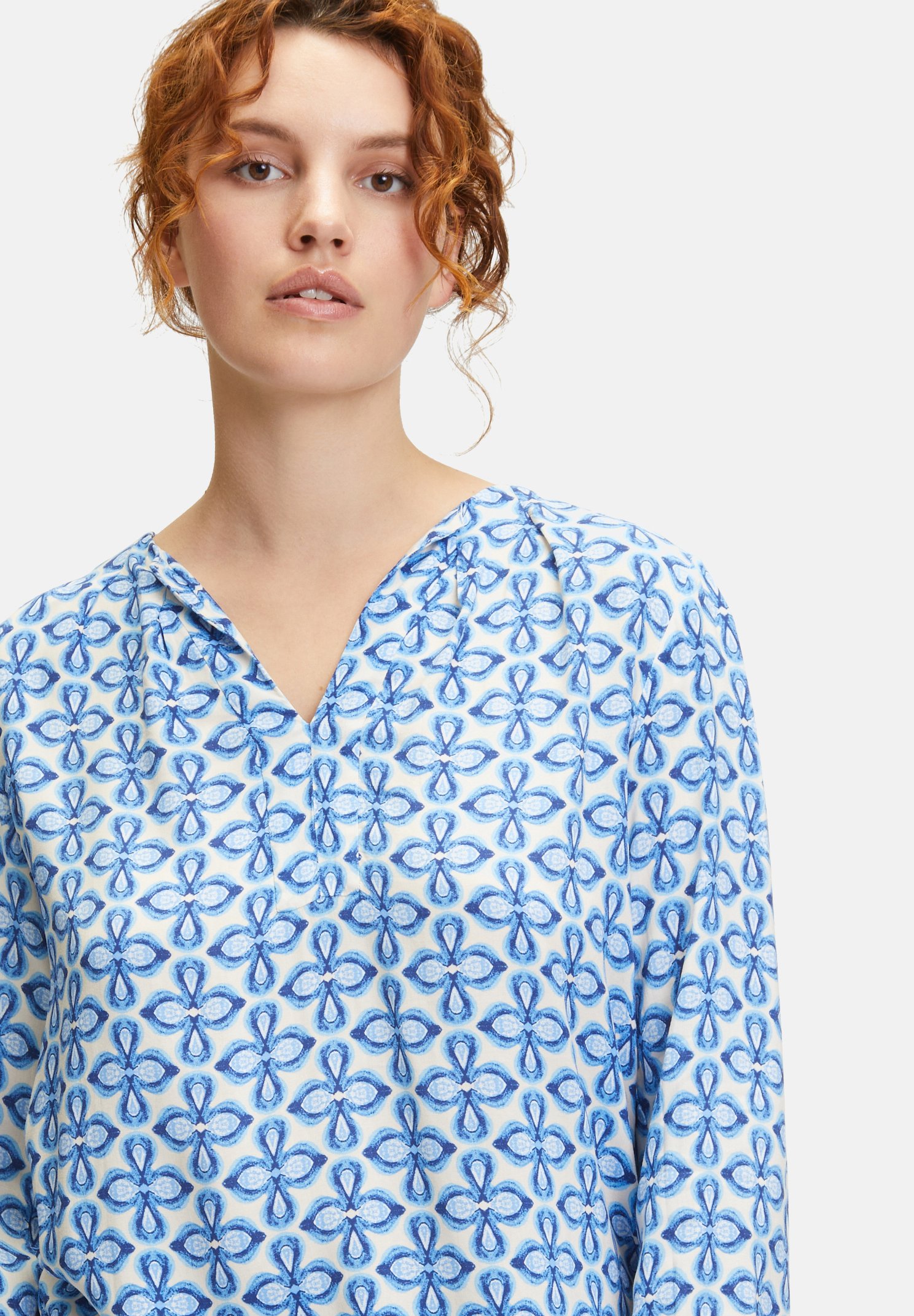 Cartoon bluse blau weiß Clearance